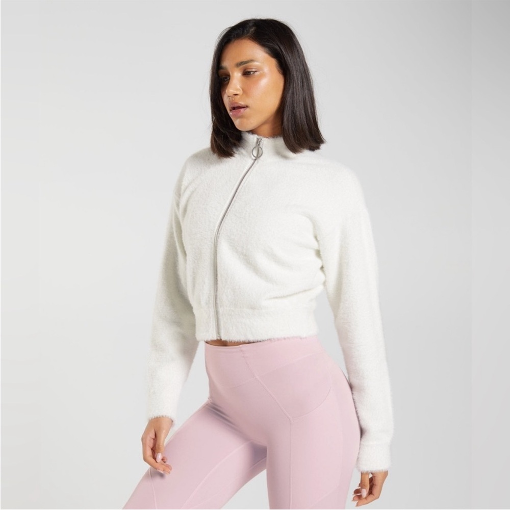 Whitney Simmons x Gymshark Eyelash Jacket